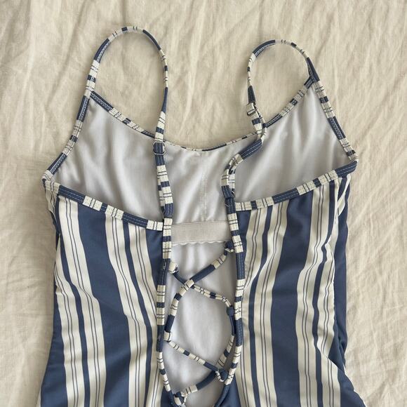 BEACH BABE AUSTRALIA Striped White & Blue One Piece Swimsuit Size 8 - Picture 3 of 8